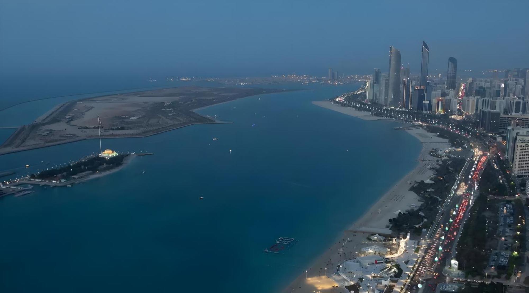 Prestige Luxury Hostel Abu Dhabi